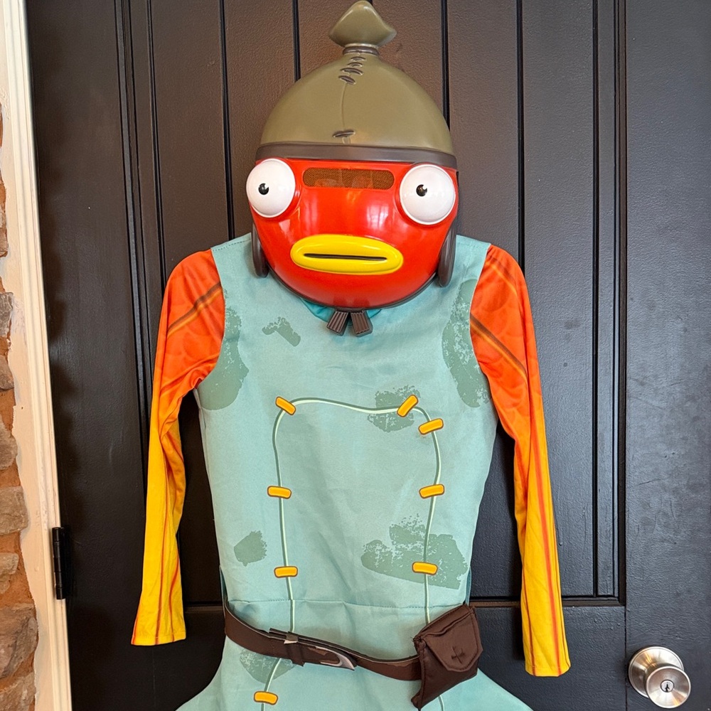Kids' Fortnite Fishsticks Halloween Costume
Jumpsuit L